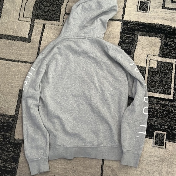 Nike sweater, small, grey and white with “Just Do It” down the sleeves - Picture 5 of 5